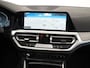 BMW 3-Serie Touring 330e M Sport Shadow | Panoramadak | Trekhaak | Harman/Kardon | Zondag Open!