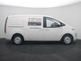 Hyundai Staria 1.6 T-GDI HEV | 3 zitplaatsen | Prijs ex BPM / BTW | Uit voorraad leverbaar |