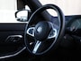 BMW 3-Serie 320i M-Sport|Headup|Leder|Keyless|Camera