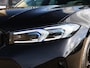 BMW 3-Serie 320i M-Sport|Headup|Leder|Keyless|Camera