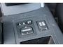 Toyota RAV4 2.0 VVTi Executive Business 158PK | Full option! | Parkeercamera | Trekhaak | Stoelverwarming | Elektrische stoelen
