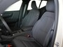 Volvo EX40 Single Motor Plus 70 kWh Plus - Intellisafe Assist & Surround - Parkeercamera achter - Verwarmde voorstoelen & stuur - Parkeersensoren voor & achter - Keyless - Elektr. bedienbare achterklep - Warmtepomp - Google Maps - 19' LMV