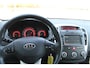 Kia ProCeed Pro_cee'd 1.4 CVVT X-ecutive, Airco, Navi, Cruise, Pdc achter
