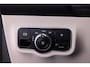 Mercedes-Benz GLB 180 Business Solution Luxury | LEDER | Full LED | NAVI | SFEER *HEMELVAART OPEN v.a 11u tot 17u*