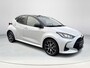 Toyota Yaris 1.5 Hybrid Bi-Tone | 06-10141018 Voor meer informatie