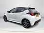 Toyota Yaris 1.5 Hybrid Bi-Tone | 06-10141018 Voor meer informatie
