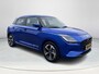Suzuki Swift 1.2 Style Smart Hybrid DEMO AUTO | Airconditioning | Stoelverwarming voor | Parkeersensoren achter | Navigatiesysteem | Apple Carplay & Android Auto | Adaptieve Cruise Control | Fabrieksgarantie t/m april 2031