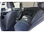 Volkswagen Golf Variant 1.5 eTSI 115pk DSG Life Business | 18" Velgen | Massage | Navigatie
