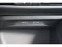 Volkswagen Golf Variant 1.5 eTSI 115pk DSG Life Business | 18" Velgen | Massage | Navigatie
