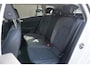 Volkswagen Golf Variant 1.5 eTSI 115pk DSG Life Business | 18" Velgen | Massage | Navigatie
