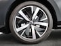 Volkswagen Passat Variant 1.5 eTSI Business 150pk DSG| Navi| 18'LM-velgen| Camera| Dodehoek detectie