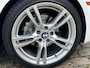 BMW 3-Serie 320d Upgrade Edition Automaat achteruit camera 184pk 19 INCH LMV parkeer sensor open dak leerbekeleding stoelverwarmin