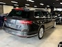 Volkswagen Passat Variant 1.5 TSI DSG Highline | Navigatie