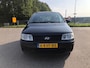 Hyundai Matrix 1.6i Active Pure Lederen bekleding*Parksensor*Trekhaak*Schuifdak*APK*
