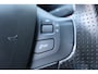 Peugeot 2008 1.2 PURETECH 110PK GT-LINE AUTOMAAT / NAVI / LEDER / CLIMA / LED / PDC / 17" LMV / CAMERA / PANO. DAK / BLUETOOTH / CRUISECONTROL !!
