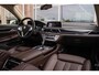 BMW 7-Serie 740i High Executive | 2e eigenaar | Camera | Laser | Head-up | Dakraam | 19 inch | Soft-close | Massage | 6 cilinder | 326 pk | Origineel | Keyless entry/Go