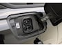 Opel Astra Electric 54 kWh Business Edition | Navigatie | Stoelverwarming | AGR stoel | Stuurverwarming | Lichtmetalen velgen | Adaptieve cruise control