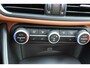 Alfa Romeo Giulia 2.2 Eco Business Super PRACHTIGE AUTOMAAT VOL LEDER EN OPTIES