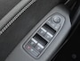 Renault Captur 1.3 mild hybrid 140 techno Handgeschakeld / Apple Carplay Android Auto / Achteruitrijcamera / Keyless Entry/Start / Cruise control / Lichtmetalen wielen 17“ / Navigatie /