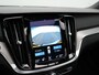 Volvo V60 T8 Recharge AWD R-Design Plug In Hybrid LONG RANGE INCL BTW PHEV | Panodak | Trekhaak af Fabriek | Adaptive Cruise | Lederen Sportstoelen Memory | Camera | Stuur / Stoelverwarming | Apple Carplay | 19"L.M |