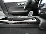 Volvo V60 T8 Recharge AWD R-Design Plug In Hybrid LONG RANGE INCL BTW PHEV | Panodak | Trekhaak af Fabriek | Adaptive Cruise | Lederen Sportstoelen Memory | Camera | Stuur / Stoelverwarming | Apple Carplay | 19"L.M |