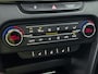 Kia Ceed 1.6 CRDi 116PK Automaat DynamicPlusLine / Trekhaak / Airco-ecc./ Pdc.+Camera / Navigatie / Stoel-Stuurverw. *Distributie vervangen bij 95.000KM * / Apk Mrt-2026