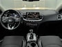 Kia Ceed 1.6 CRDi 116PK Automaat DynamicPlusLine / Trekhaak / Airco-ecc./ Pdc.+Camera / Navigatie / Stoel-Stuurverw. *Distributie vervangen bij 95.000KM * / Apk Mrt-2026
