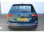 Volkswagen Tiguan 1.4 TSI eHybrid Life Edition | Achteruitrijcamera | Digital cockpit | Adaptieve cruise controle | Climate controle | Parkeersensoren V+A | Elektrische kofferklep | Keyless entry/start | Navigatie | Apple CarPlay/Android Auto | Schakelmogelijkheid aan stuurwiel |