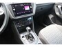 Volkswagen Tiguan 1.4 TSI eHybrid Life Edition | Achteruitrijcamera | Digital cockpit | Adaptieve cruise controle | Climate controle | Parkeersensoren V+A | Elektrische kofferklep | Keyless entry/start | Navigatie | Apple CarPlay/Android Auto | Schakelmogelijkheid aan stuurwiel |