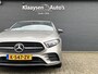 Mercedes-Benz A-klasse 180 Business Solution AMG AUT. | 1e eigenaar | dealer onderhouden | sfeerverlichting | navigatie | camera