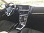 Volvo V40 Cross Country 2.0 T3 Momentum | Rijklaar incl 12 mnd Bovag | Standkachel Stoelverwarming Donker glas
