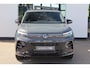 Volkswagen Tiguan 1.5 eHybrid R-Line Edition 272PK / 200kW LED Matrix IQ.Light, rondomzichtcamera, elektr. bedienbaar panoramadak, voorstoelen met massagefunctie, Apple Carplay & Android Auto, achteruitrijcamera, elektr. uitklapbare trekhaak incl. Trailer Assist, full map navigatie, 3-zone Climatronic, head-up display, dynamische grootlichtassistent, dodehoekdetectie (Side Assist), high end audio installatie, 20'' LMV 'York' zwart