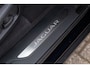 Jaguar F-Pace 2.0 P400e PHEV R-Dynamic S / Cold Climate Pack / Driver Assist pack