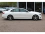 Mercedes-Benz E-klasse 220 d Prestige Plus / Trekhaak / Panoramadak / 360Camera / Head-up / 19'' / Memory seats / Sfeerverlichting / Leder&Alcantara / Apple CarPlay / Dodehoek / Navigatie / Stoelverwarming / Cruise Control
