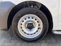 Volkswagen Caddy 2.0 TDI L1H1 BMT Bpm vrij Ladekast Airco Cruise controle Kastinrichting Trekhaak 1400kg trekgewicht Schuifdeur Telefoon verbinding 1e eigenaar Euro 6 Dubbele bodem met Lades