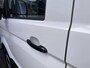 Volkswagen Crafter 35 2.0 TDI L3H3 oud L2H2 140pk Airco Cruise control Trekhaak 3000kg Kastinrichting Omvormer Standkachel werkplaats Navigatiesysteem Telefoonverbinding 2-Persoons Camera Euro 6