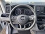 Volkswagen Crafter 35 2.0 TDI L3H3 oud L2H2 140pk Airco Cruise control Trekhaak 3000kg Kastinrichting Omvormer Standkachel werkplaats Navigatiesysteem Telefoonverbinding 2-Persoons Camera Euro 6