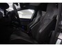 Volkswagen Golf 1.5 eTSI R-Line 150 PK Pano/Blackstyle/Cam/HUD/ACC/LANEASSIST/VOL