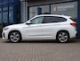 BMW X1 sDrive20i M-Sport, Apple Carplay / Trekhaak / Full LED / HiFi audio / Head up Display / Parkeersensoren