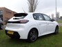 Peugeot 208 1.2 PureTech Active Pack 6-Bak, Navigatie, Multimedia, Airco/ECC, CruiseControl, Parkeersensoren
