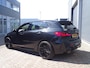 BMW 1-Serie M135i xDrive M Aerodynamica 306 Pk - KEYLESS ENTRY-GO| ADAPTIEF LED| NAVIGATIE| GROOTLICHT ASSISTENT| HEAD-UP DISPLAY|DODE HOEK SENSOR| AUTOMATISCHE AIRCO| ADAPTIEVE CRUISE CONTROL|PARKEERSENSOREN| STOELVERWARMING| STUURVERWARMING|