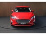 Ford Focus 1.5 EcoB. 150pk Aut. Navi Climate Stuurverwarming Stoelverwarming PDC LM velgen