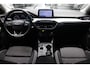 Ford Focus 1.5 EcoB. 150pk Aut. Navi Climate Stuurverwarming Stoelverwarming PDC LM velgen