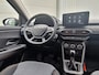 Dacia Jogger 1.6 Hybrid 140 Extreme 7p. / Achteruitrijcamera / Apple Carplay & Android Auto (draadloos) / Dode Hoek Detectie / Navigatie / Parkeersensoren / Climate Control / Cruise Control / LED Verlichting /