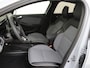 Renault Clio E-Tech 1.6 Full Hybrid 145 PK Techno Trekhaak | Navigatie | Climate Control | Cruise Control | Parkeersensoren Voor en Achter | 360 graden Camera | Apple Carplay & Android Auto