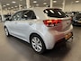 Kia Rio 1.0 T-GDi MHEV DynamicPlusLine | Slechts 4.299km gereden! | Mét trekhaak | Apple Carplay/Android Auto | Adaptive cruise control | Keyless | Achteruitrij camera | Parkeersensoren achter | Full map navigatie |