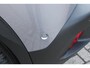 Peugeot 2008 1.2 Hybrid 145PK AUTOMAAT ALLURE | NIEUWE AUTO! | CAMERA VOOR + ACHTER | KEYLESS ENTRY/START | PARKEERSENSOREN VOOR + ACHTER | DODEHOEK DETECTIE | 17" LICHTMETALEN VELGEN | ADAPTIVE CRUISE CONTROL | CLIMATE CONTROL | STOEL VERWARMING | DRAADLOZE APPLE CARPLAY/ANDROID AUTO |