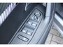 Peugeot 2008 1.2 Hybrid 145PK AUTOMAAT ALLURE | NIEUWE AUTO! | CAMERA VOOR + ACHTER | KEYLESS ENTRY/START | PARKEERSENSOREN VOOR + ACHTER | DODEHOEK DETECTIE | 17" LICHTMETALEN VELGEN | ADAPTIVE CRUISE CONTROL | CLIMATE CONTROL | STOEL VERWARMING | DRAADLOZE APPLE CARPLAY/ANDROID AUTO |