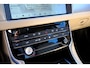 Jaguar XF 2.0 241pk Portfolio Aut.Pano|Leder|LED|19" LMV| Facelift versie!