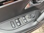 Peugeot 2008 1.2 Turbo 130 PK GT-Line | Navigatie | Climate Control | LED Verlichting | All Season Banden| Stoelverwarming | Parkeersensoren | Camera | Luxe Uitvoering | Zwart Dak |